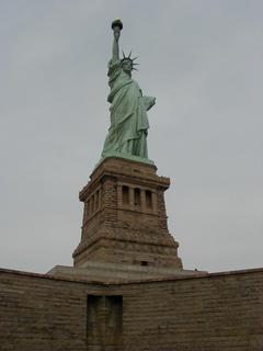 Statue of Liberty<br>Location: <a href="https://www.google.com/maps/search/?api=1&query=40.6887,-74.0445" target="_new">Liberty Island</a>